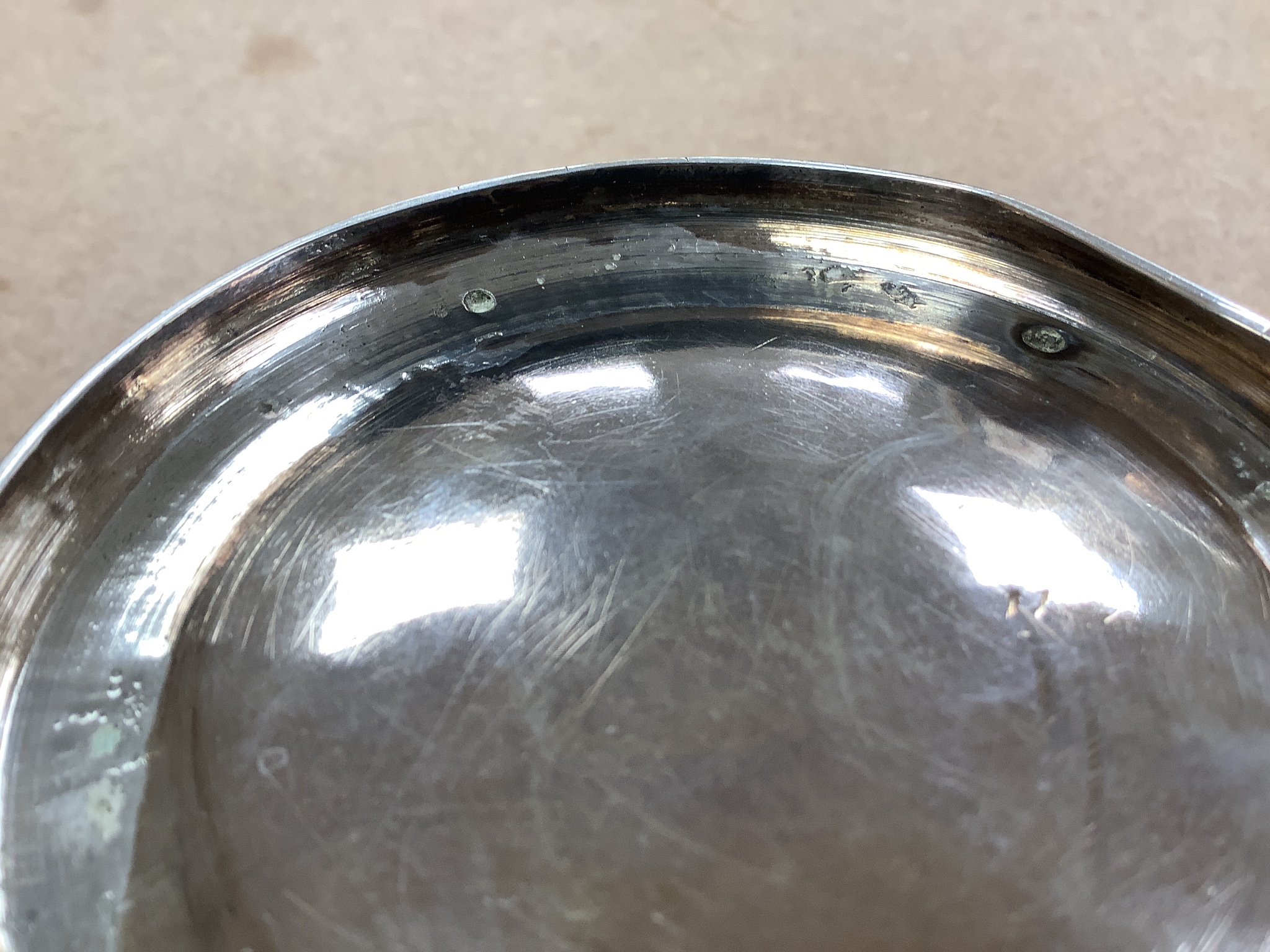 An early George II silver small mug, by James Smith I, London, 1727, height 92mm, 156 grams (a.f.)
